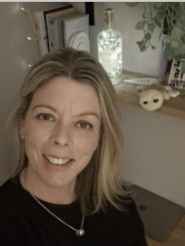 Tutor Lindsay Cameron